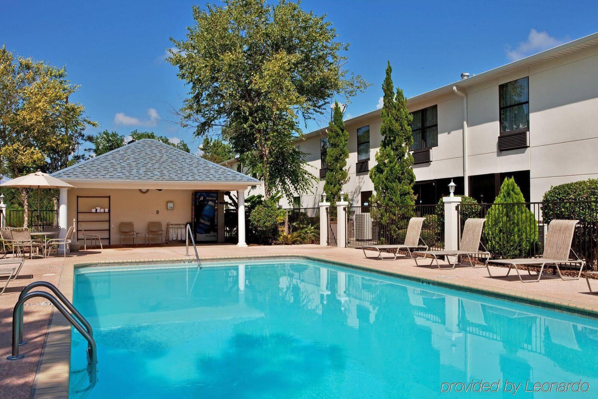 Holiday Inn Express Breaux Bridge By Ihg Henderson Esterno foto
